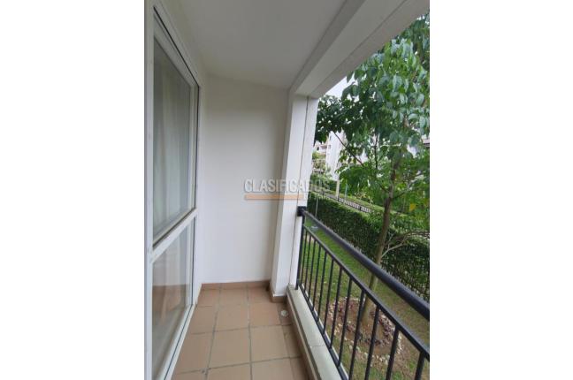 Apartamentos, Alquiler, Ciudad Pacifica - $1.250.000