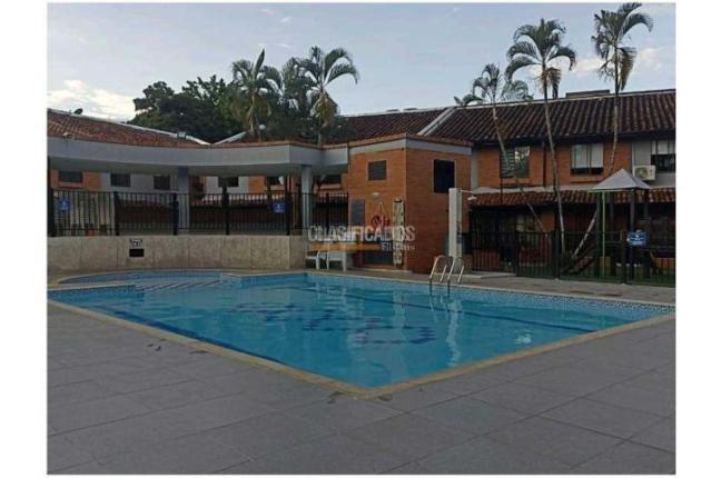 Casas, Venta en Seminario