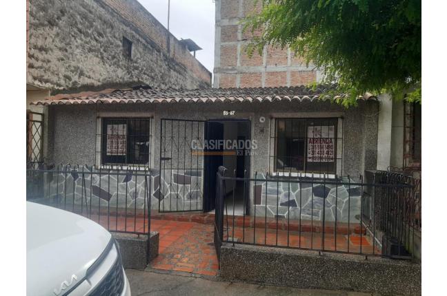 Casas, Alquiler en Meléndez