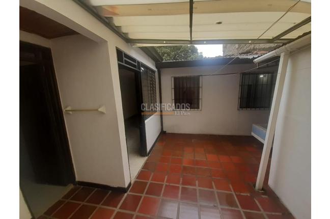 Casas, Alquiler, Meléndez - $1.500.000