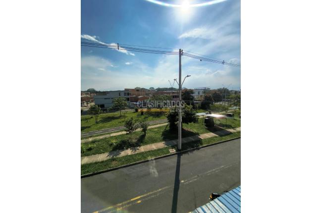 Apartamentos, Alquiler, Candelaria - $650.000