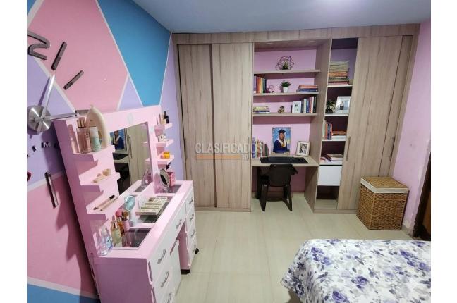 Casas, Venta, 7 de Agosto - $680.000.000