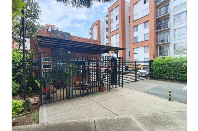 Apartamentos, Alquiler en Ciudad Melendez