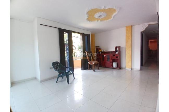 Apartamentos, Alquiler, El Vallado - $880.000
