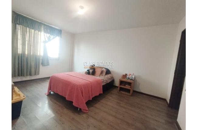 Apartamentos, Venta, Versalles - $360.000.000