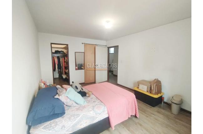 Apartamentos, Venta, Versalles - $360.000.000