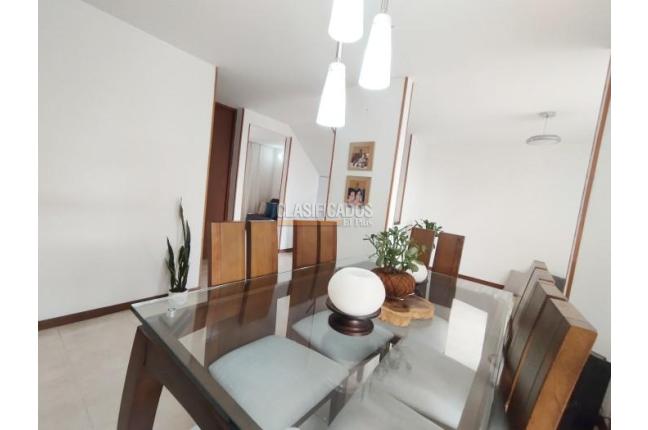 Apartamentos, Venta en Valle del Lili