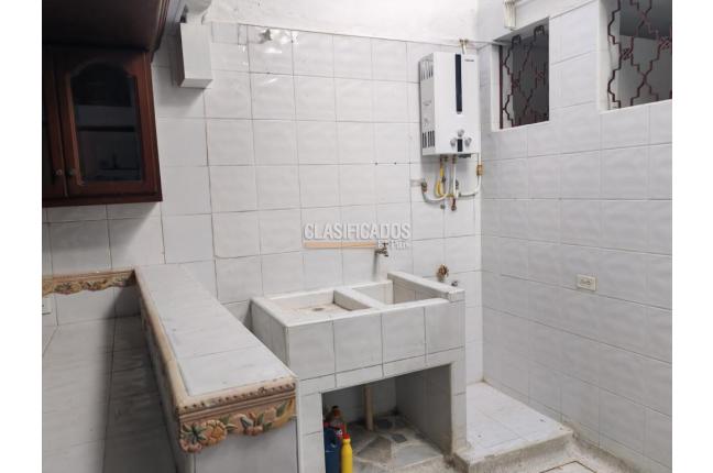 Casas, Alquiler, Pampalinda - $2.800.000