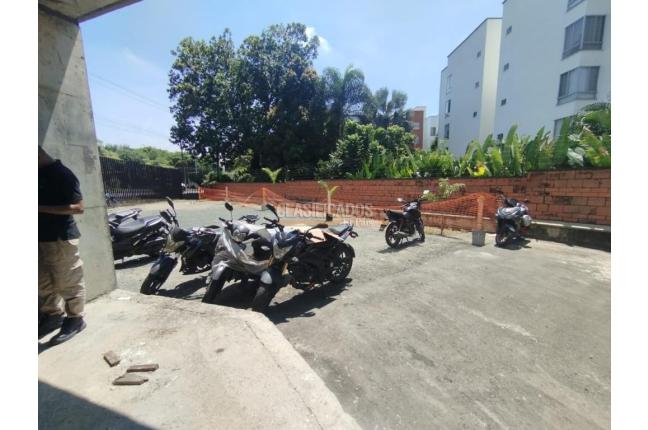 Locales y Bodegas, Alquiler, Pance - $7.000.000