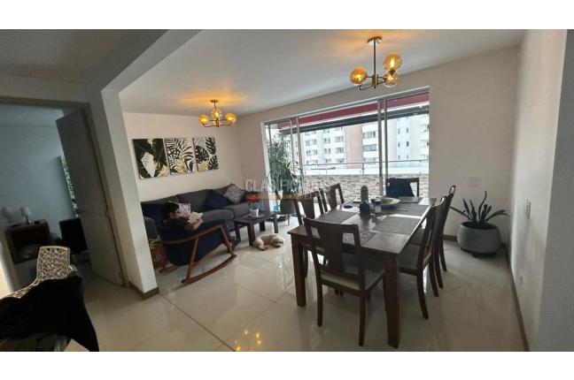 Apartamentos, Venta en La Flora