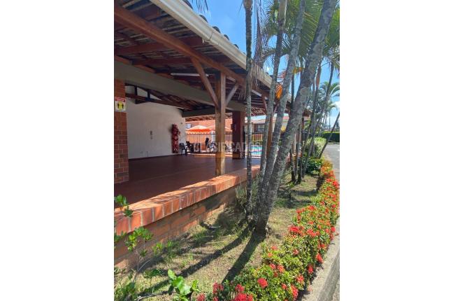 Casas, Venta, La Hacienda - $730.000.000