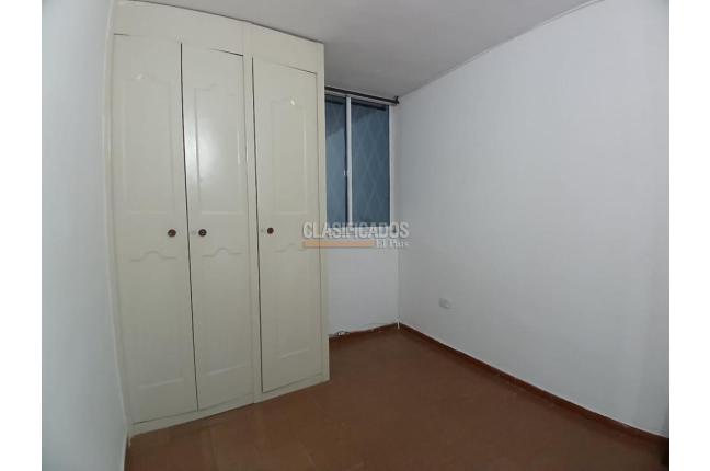 Apartamentos, Alquiler, Marco Fidel Suárez - $1.100.000