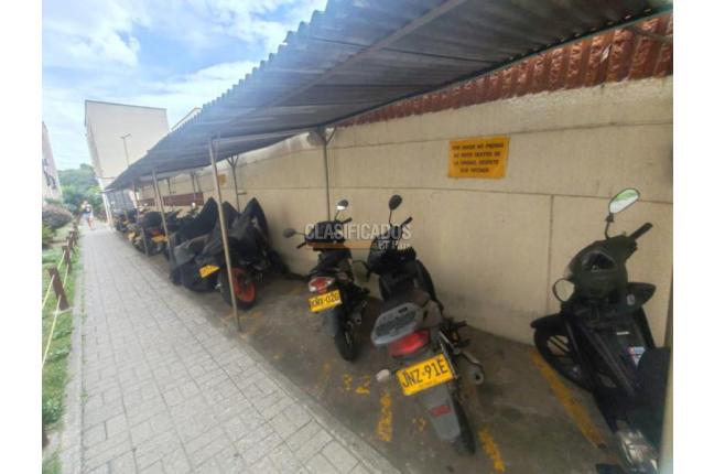 Apartamentos, Alquiler, Marco Fidel Suárez - $1.100.000