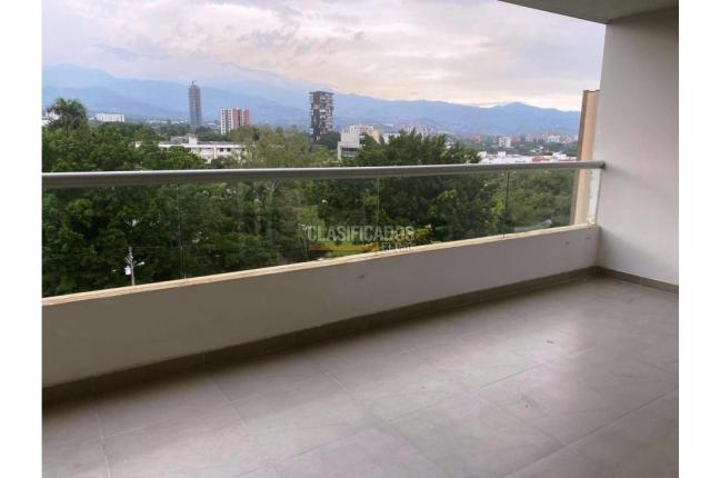 Apartamentos, Venta en Pance