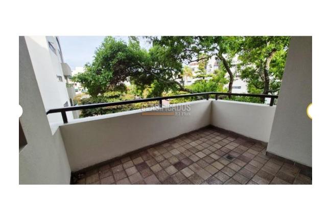 Apartamentos, Venta, Multicentro - $530.000.000