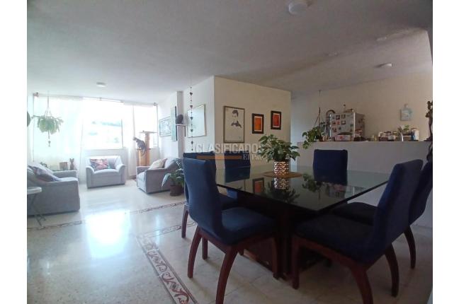Apartamentos, Venta, Miraflores - $210.000.000