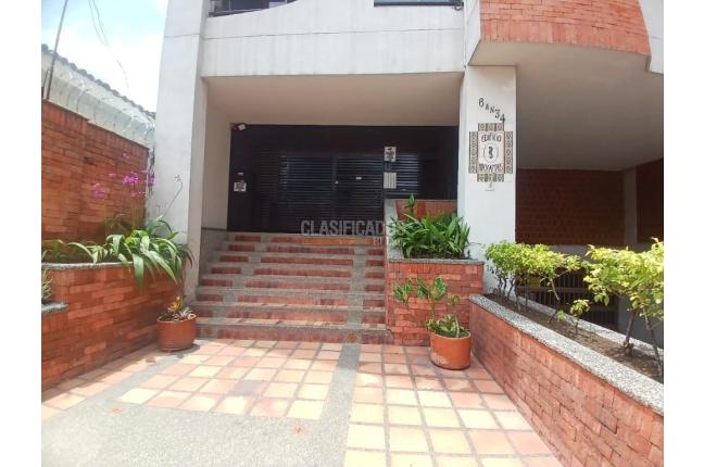 Apartamentos, Alquiler en Santa Mónica Residencial