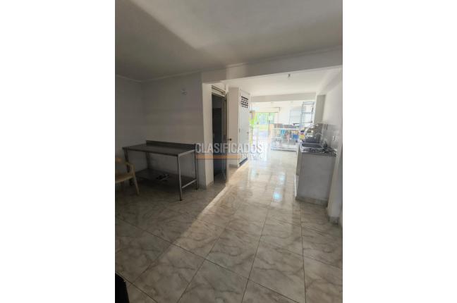 Locales y Bodegas, Alquiler, Candelaria - $800.000