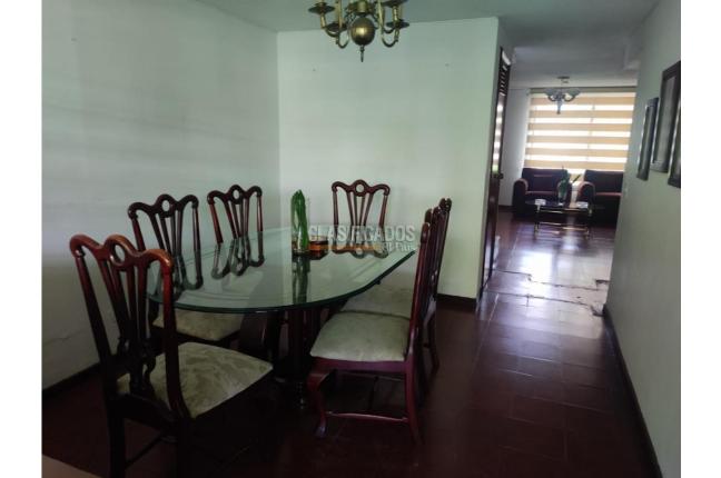 Casas, Venta, Vipasa - $570.000.000