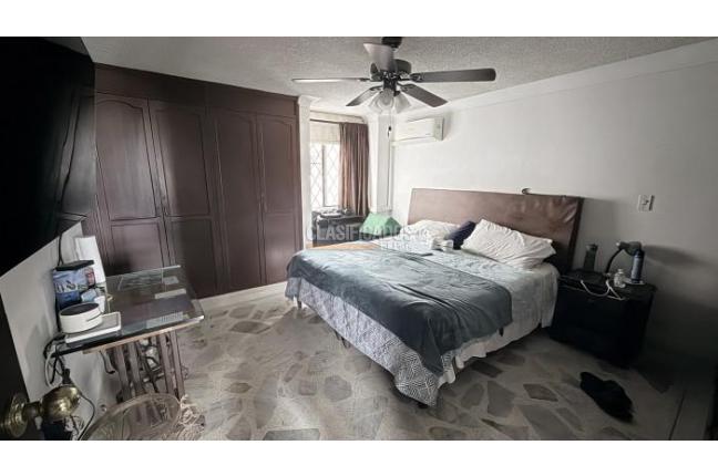 Apartamentos, Venta, La Flora - $380.000.000