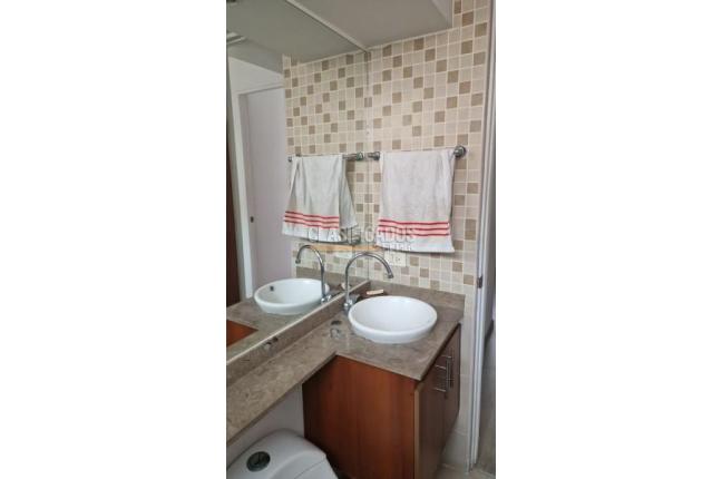 Apartamentos, Alquiler, San Joaquín - $2.200.000