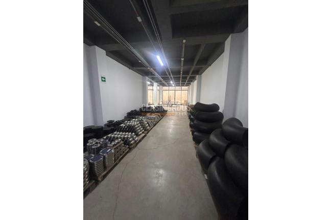 Locales y Bodegas, Alquiler, Bogotá - $19.050.000