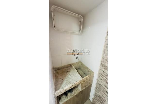 Apartamentos, Alquiler en Ciudad Melendez