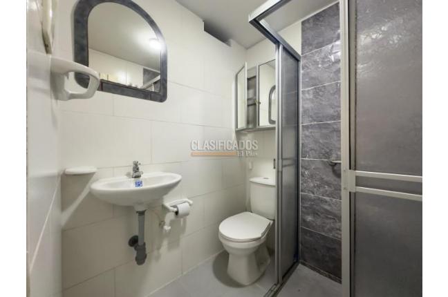 Apartamentos, Alquiler, Alcázares - $800.000