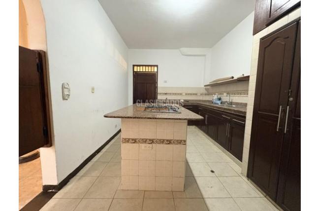 Casas, Alquiler, San Fernando - $8.000.000