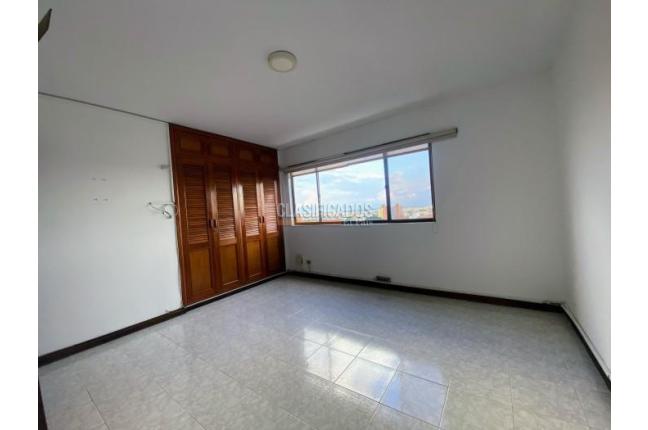 Apartamentos, Venta, Cristales - $750.000.000