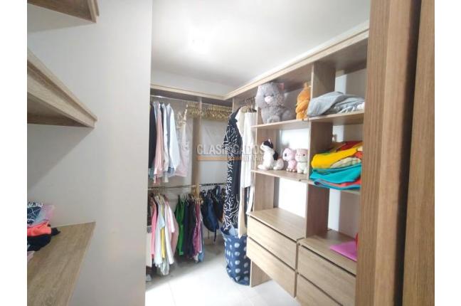 Casas, Venta, Ciudad Country - $598.000.000