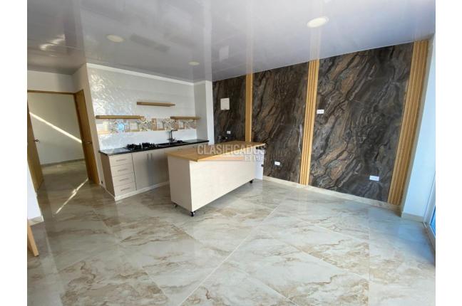 Apartamentos, Venta en Primero de Mayo