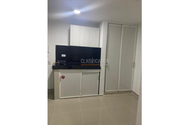 Apartaestudios, Alquiler en Prados del Limonar