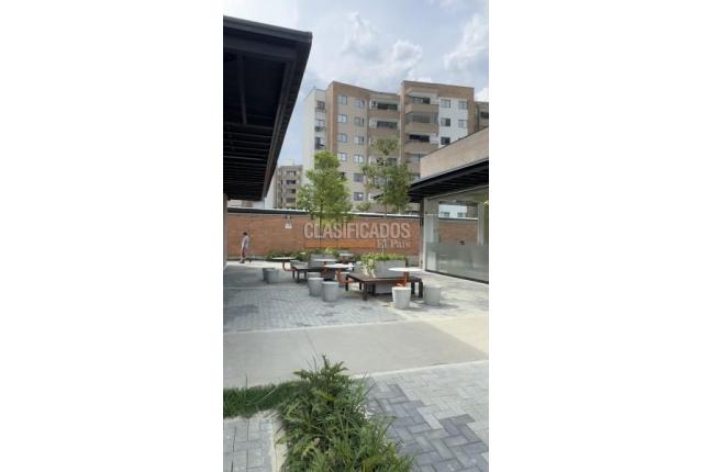 Locales y Bodegas, Alquiler, Ciudad Melendez - $3.159.000