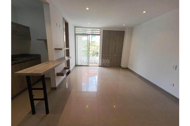 Apartaestudios, Alquiler en Ciudad Jardín