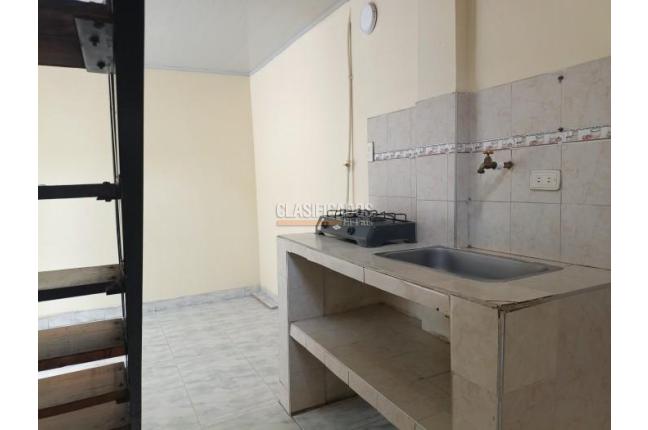 Apartamentos, Alquiler, Floralia - $450.000