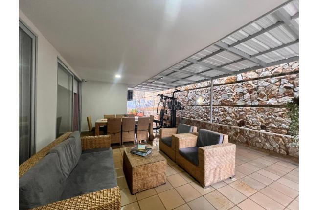 Apartamentos, Venta, Santa Isabel - $1.100.000.000