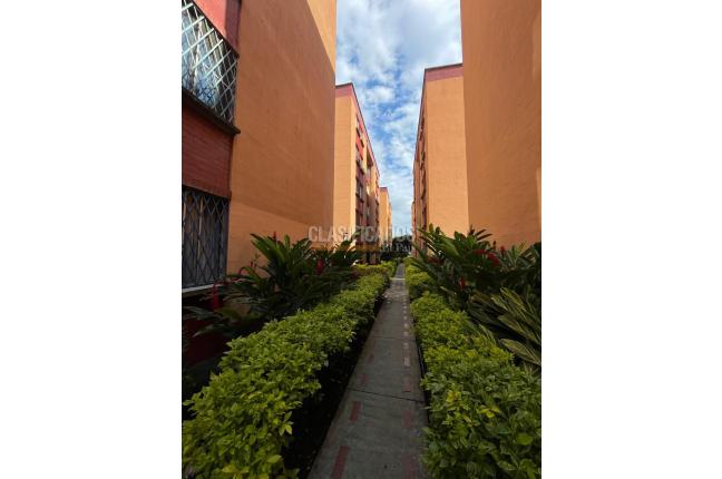 Apartamentos, Venta en Torres de Comfandi