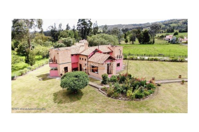 Casas, Venta en Paipa