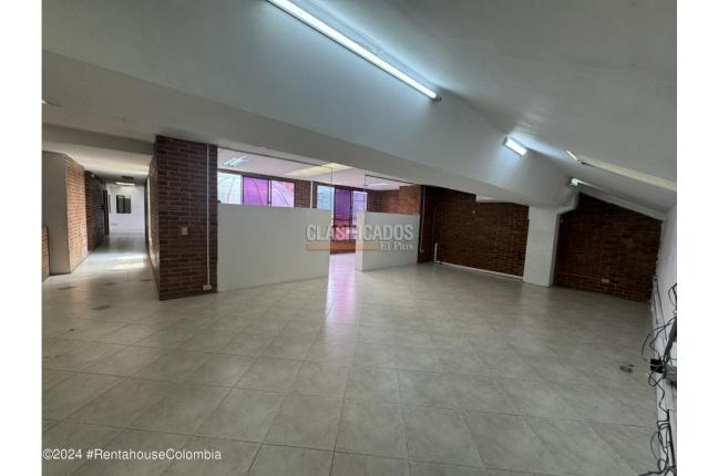 Oficinas y Consultorios, Alquiler, Bogotá - $8.400.000