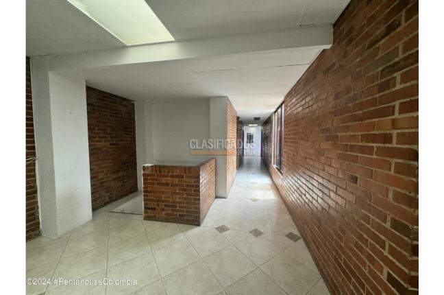 Oficinas y Consultorios, Alquiler, Bogotá - $8.400.000