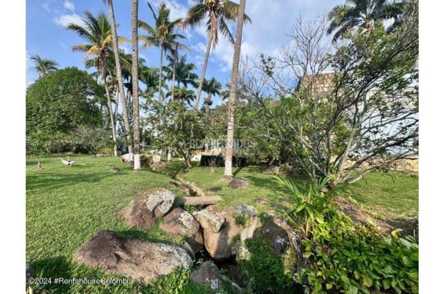 Casas, Venta, Bogotá - $1.998.000.000