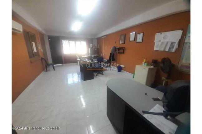 Locales y Bodegas, Venta, Yumbo - $1.000.000.000