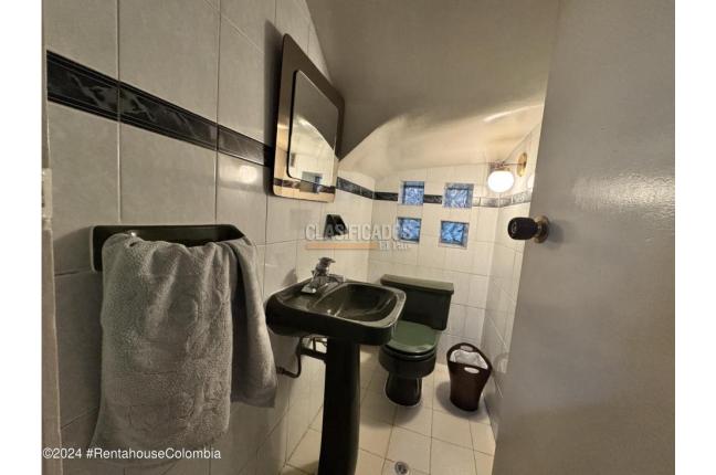 Casas, Venta, Bogotá - $1.400.000.000