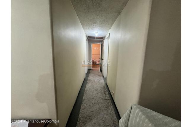 Casas, Venta, Bogotá - $1.400.000.000