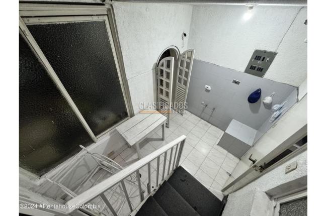 Casas, Venta, Bogotá - $1.400.000.000