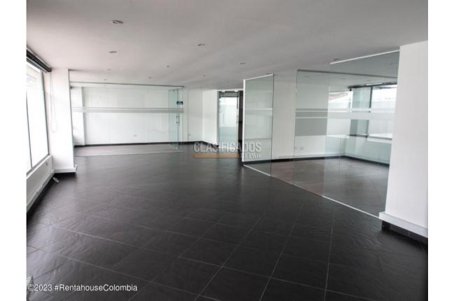 Oficinas y Consultorios, Venta, Bogotá - $850.000.000
