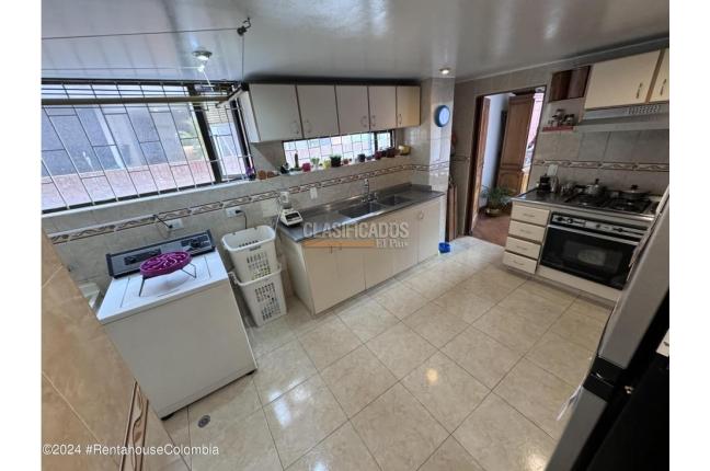 Apartamentos, Venta, Bogotá - $810.000.000