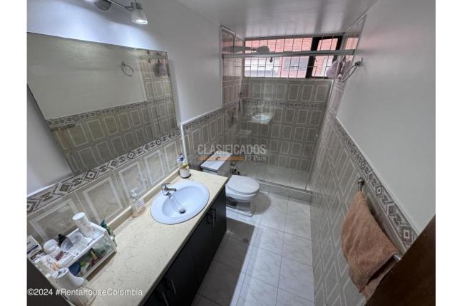 Apartamentos, Venta, Bogotá - $810.000.000
