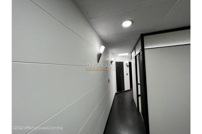Oficinas y Consultorios, Venta, Bogotá - $373.000.000